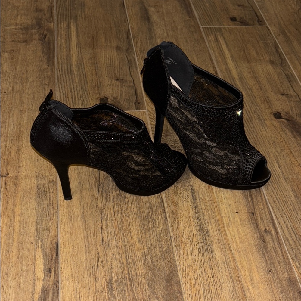 David's Bridal Black Lace Peep-Toe Heels